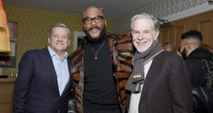 El cofundador de Netflix, Reed Hastings, dejará el Streamer en junio