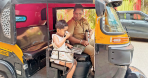 Conozca a Komal Gaikwad, la madre soltera conductora de automóviles de Mumbai que se niega a renunciar a sus sueños