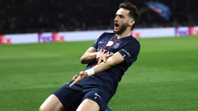 El PSG dominante deja al Liverpool enfrentándose en la eliminatoria de la Liga de Campeones