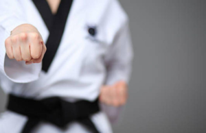 Gurnoor Kaur se convierte en el cinturón negro de Taekwondo más joven de Jammu y Cachemira