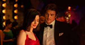 Anne Hathaway muerde a Dakota Johnson hasta hacerla sangrar