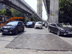 Los residentes se quejan del ruido ensordecedor de las placas metálicas de las carreteras cerca del desagüe de Worli Nalla