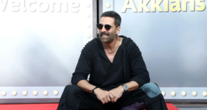 Rueda de la fortuna: Akshay Kumar hace que un concursante haga un voto de aptitud física