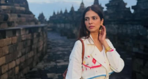 Malavika Mohanan detalla su visita “mágica” al templo de Borobudur