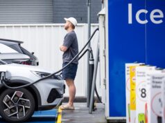 El uso de vehículos eléctricos está en auge, pero faltan estaciones de carga