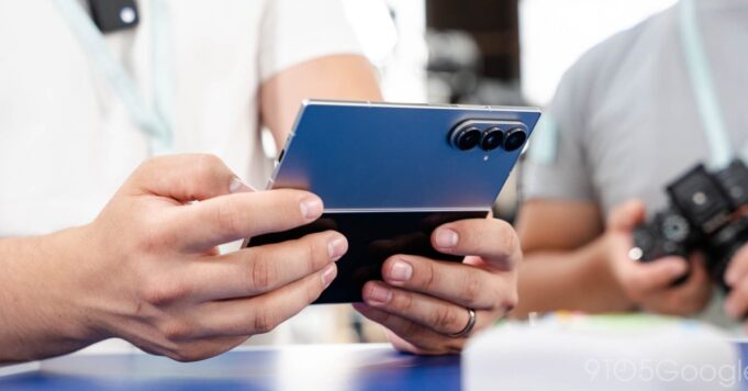 Galaxy Z Fold 8 ‘Ultra’ confirmado, dejando al modelo ancho con menos