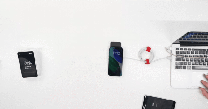 Los teléfonos Android no corren riesgo de sufrir un ataque de tránsito mediante toque para pagar desde el iPhone
