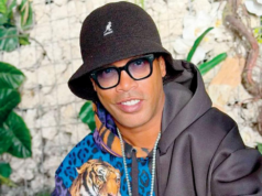 La cárcel, sin barrera para la leyenda del fútbol brasileño Ronaldinho