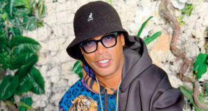 La cárcel, sin barrera para la leyenda del fútbol brasileño Ronaldinho