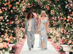 El diseñador de producción lo analiza