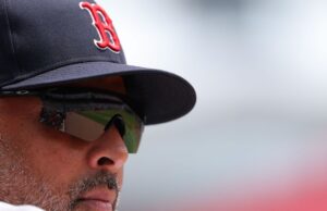 En correo electrónico, agradece a Alex Cora que confía en el futuro de los Medias Rojas