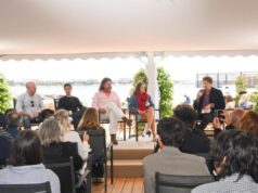 Panel del Pabellón Americano de Clever Caboose Cannes: Ver