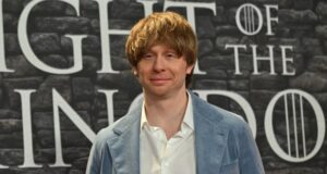 El showrunner de Un Caballero de los Siete Reinos, Ira Parker, sabía que tenía un éxito