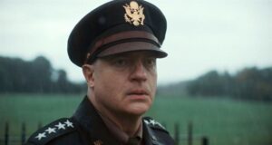 Brendan Fraser se ahoga en aburrido drama de Eisenhower