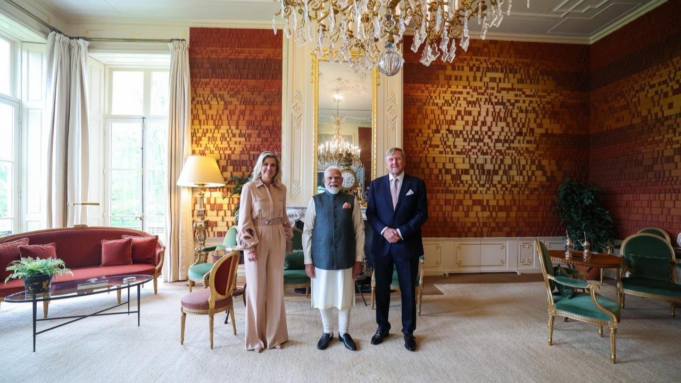 El primer ministro Modi se reúne con la realeza holandesa y destaca lazos más fuertes entre India y Países Bajos durante su visita