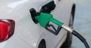 Los precios de la gasolina y el diésel volvieron a subir a medida que las tarifas del combustible suben por tercera vez en 10 días.
