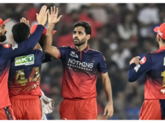 MI luchando en 53/3 después de 6 overs; Bhuvi estrellas con 3 ventanillas para RCB