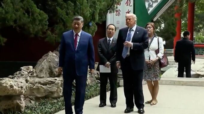 Xi muestra a Trump los históricos jardines imperiales