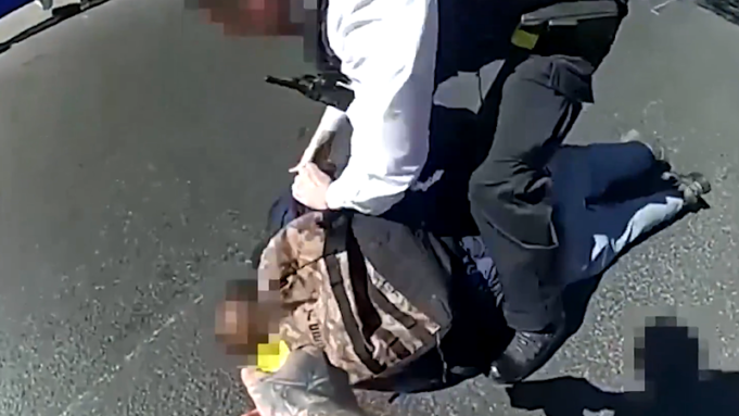 El líder de los Verdes del Reino Unido, Zack Polanski, se disculpa por compartir una publicación en las redes sociales que criticaba las tácticas policiales en el arresto de Golders Green