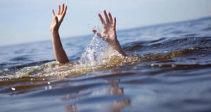 Un muerto y otro herido al naufragar un barco cerca de Khar Danda