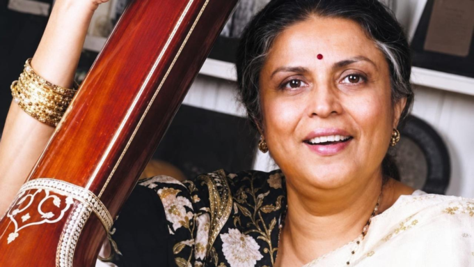 Muerte de Suman Kalyanpur: CM Fadnavis y Shinde rinden homenaje al cantante de reproducción