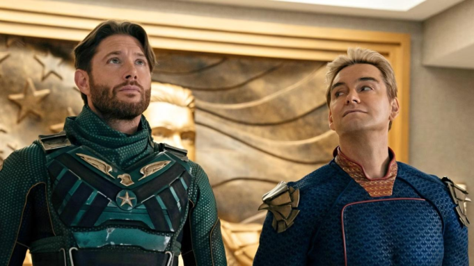 El episodio final de temporada de Karl Urban se estrenará en cines