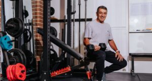 La sarcopenia es más común que la diabetes en la vejez. He aquí cómo evitarlo
