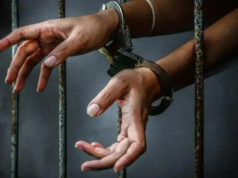 Médico de Maharashtra detenido por aceptar un soborno de 4.500 rupias por un kit de pastillas abortivas