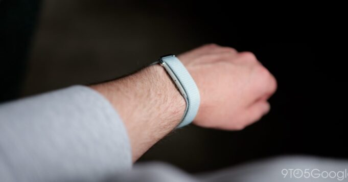 El Fitbit Air me hizo deshacerme de mi Pixel Watch y no podría estar más feliz