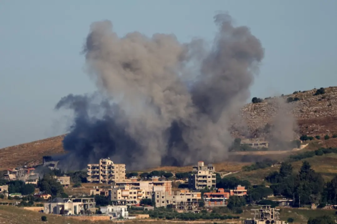 Hezbollah rechaza el plan de alto el fuego, Trump critica el voto de guerra contra Irán, Teherán niega el ataque al aeropuerto de Kuwait