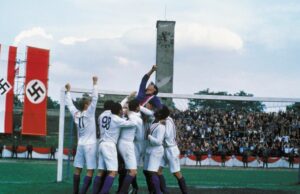 Mire ‘Victory’, la película de culto nazi sobre fútbol de John Huston, durante la Copa del Mundo
