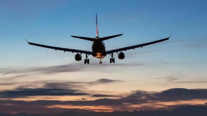 Kuwait reabre el espacio aéreo tras un cierre temporal en medio de la escalada de tensiones regionales