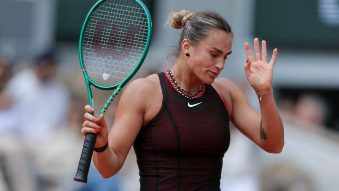 Aryna Sabalenka, mejor clasificada, queda eliminada del Abierto de Francia tras perder en cuartos de final ante Diana Shnaider