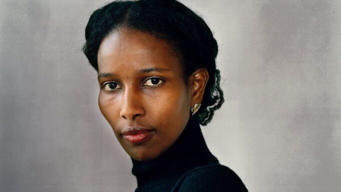 Ayaan Hirsi Ali y figuras conservadoras debaten el futuro de la sociedad occidental en la cumbre ARC de Londres