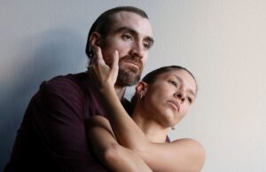 Cómo se reencuentran los antiguos compañeros del Leipzig Piran Scott, Naiara de Matos y Fran Díaz para The Mass Ornament