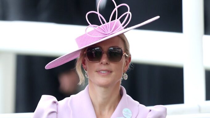 La diseñadora australiana se une a Zara Tindall en el Royal Enclosure