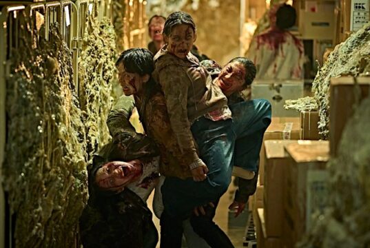 Cómo el director de Train to Busan, Yeon Sang-ho, utiliza zombis para explorar nuestra pérdida colectiva de individualidad