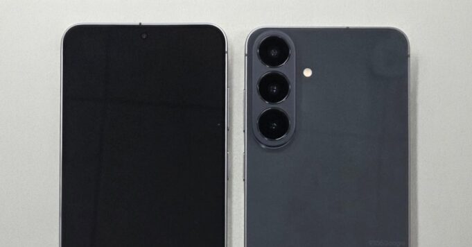 El Galaxy S26 FE se filtra en una imagen práctica con una protuberancia de cámara actualizada y ligeramente original