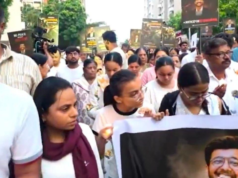 Miles de personas se unen a una marcha con velas en Lodha Belmondo de Pune en busca de justicia para la víctima