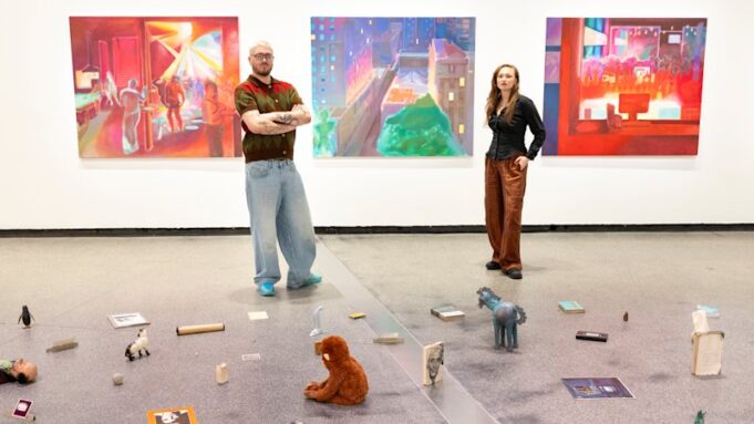 La exhibición ¿Estás sola esta noche presenta obras de la estrella de cine Lucy Liu, además de Patrick Pound y Polly Borland?
