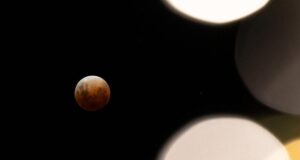 Por qué este astrónomo se conformaría con la financiación OVNI
