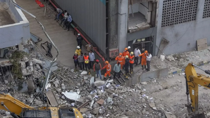 El número de muertos en la tragedia de la planta de procesamiento de residuos de Moshi aumenta a ocho; falta uno