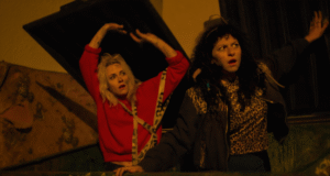 Kristen Stewart y Alia Shawkat Comedia Stoner