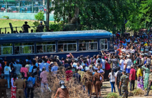 Al menos 25 muertos y 100 heridos tras los disturbios en la prisión de Negembo en Sri Lanka