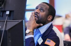 Nasdaq se queda rezagado por la angustia por el gasto en IA antes de las ganancias