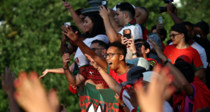 El caos estalla en el oeste de Londres después de que Francia venciera a Marruecos