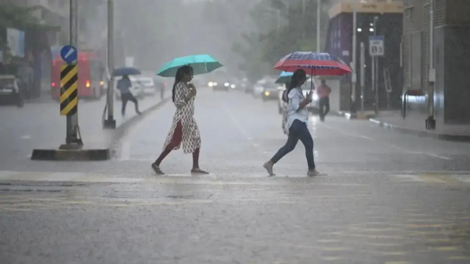 El monzón permanece activo en todo el estado y las temperaturas se mantienen por debajo de lo normal