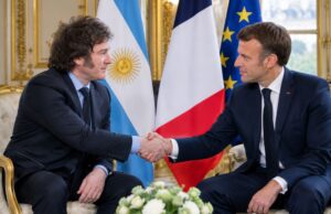 Javier Milei en París: Emmanuel Macron recibió al presidente argentino en el Palacio del Elíseo